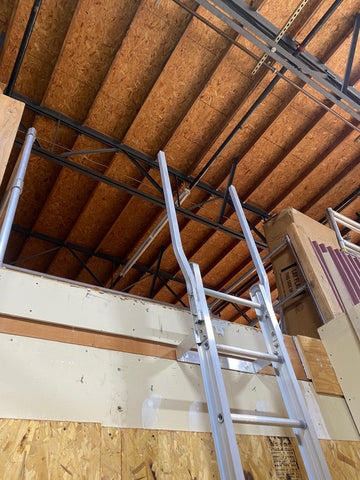 Aluminum Fixed Ladder with Walk Through Handrails