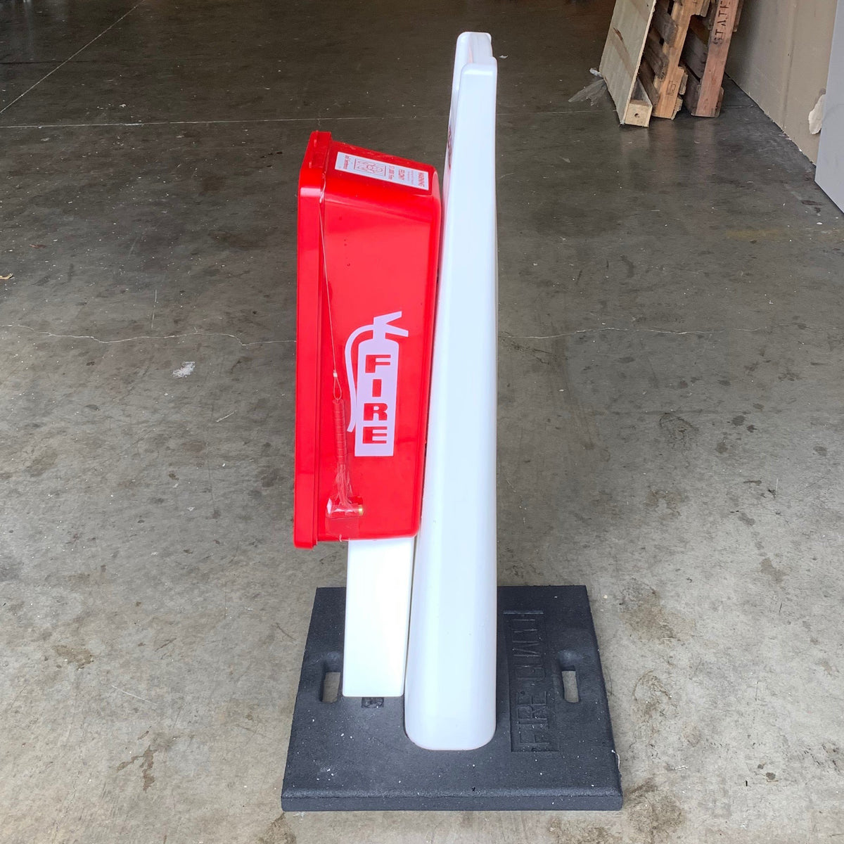 FIREGUARD - 10 lb. Portable Fire Extinguisher Stand (with Bulk Discoun ...